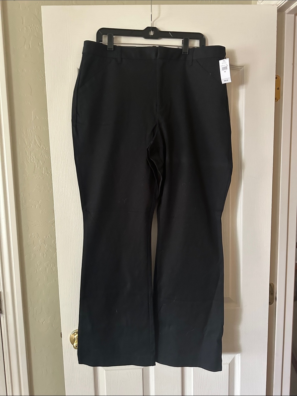 007 sz 18 GAP Black High-Rise Flare Pants